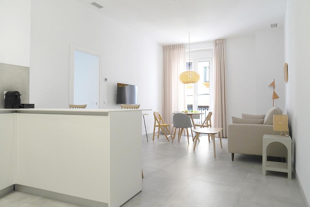 צ'יקלנה דה לה פרונטרה Casa De La Vega Suites מראה חיצוני תמונה