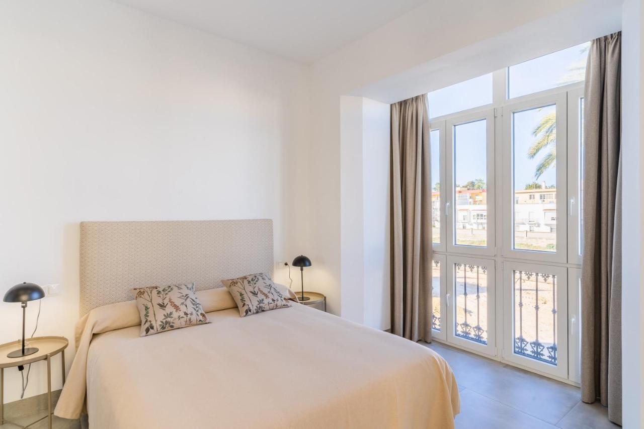 צ'יקלנה דה לה פרונטרה Casa De La Vega Suites מראה חיצוני תמונה