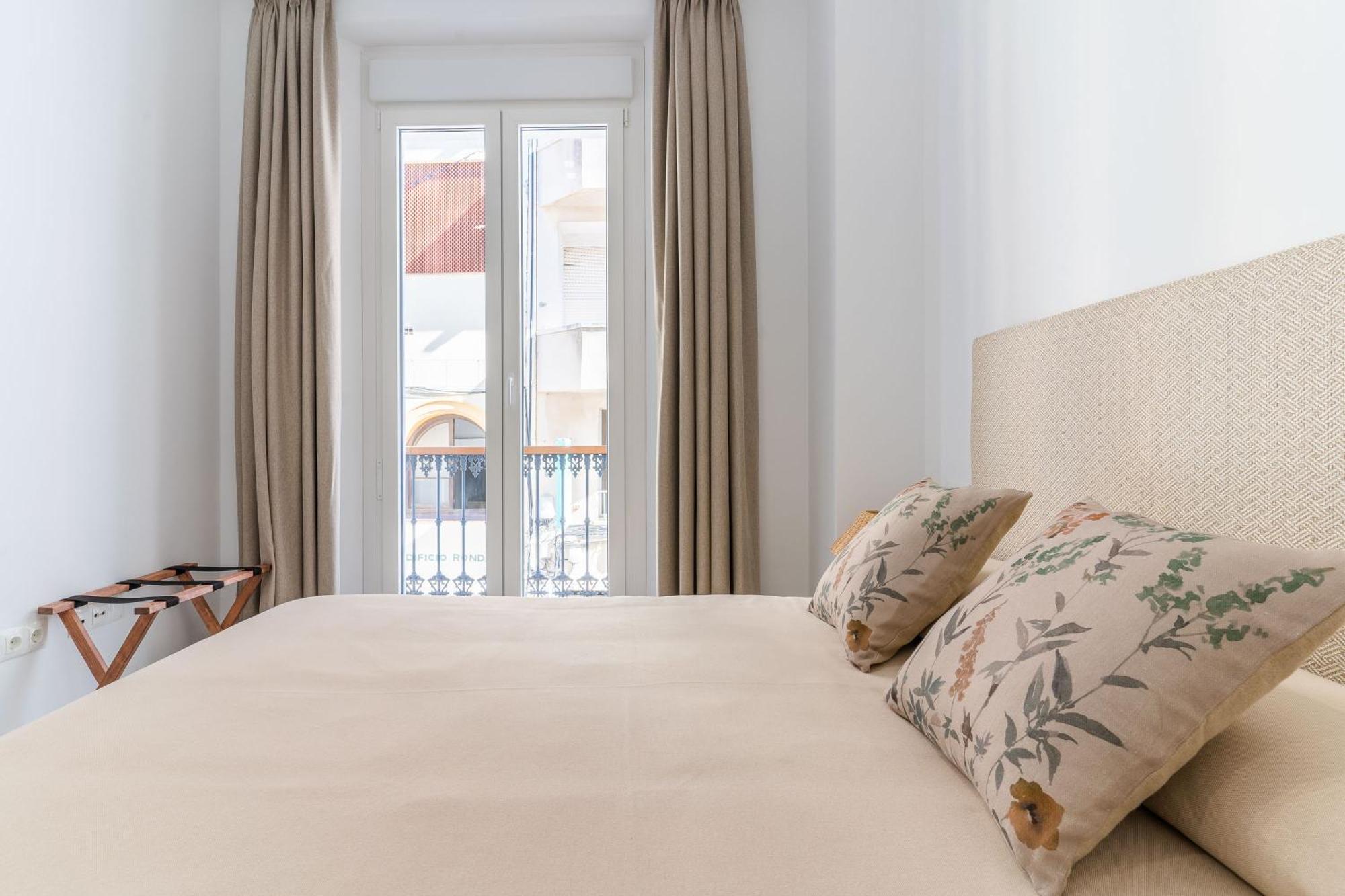 צ'יקלנה דה לה פרונטרה Casa De La Vega Suites מראה חיצוני תמונה