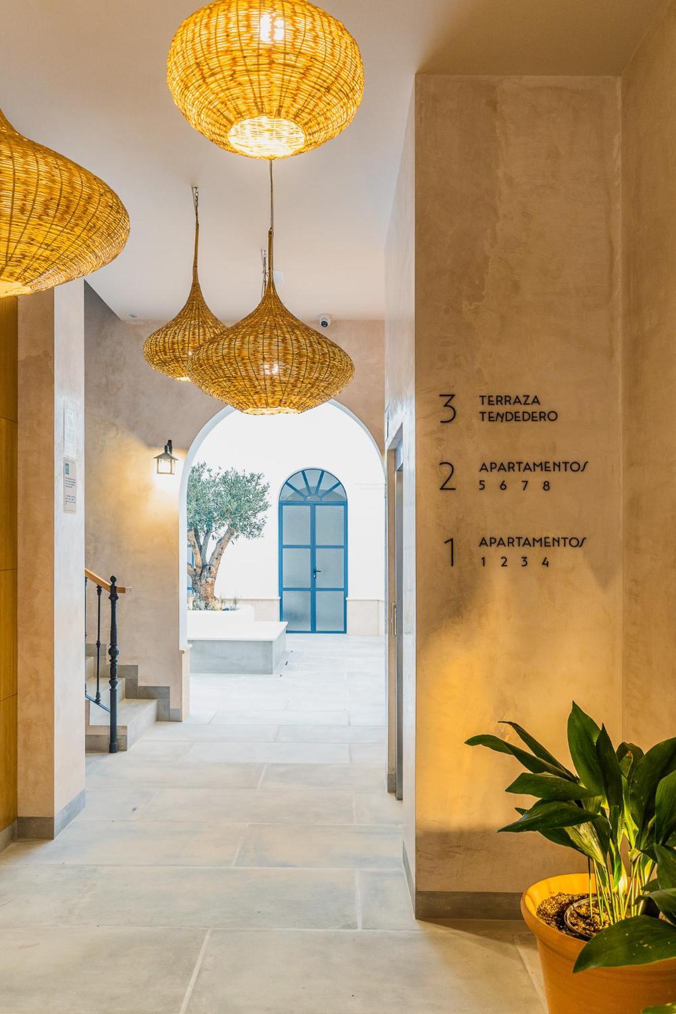 צ'יקלנה דה לה פרונטרה Casa De La Vega Suites מראה חיצוני תמונה
