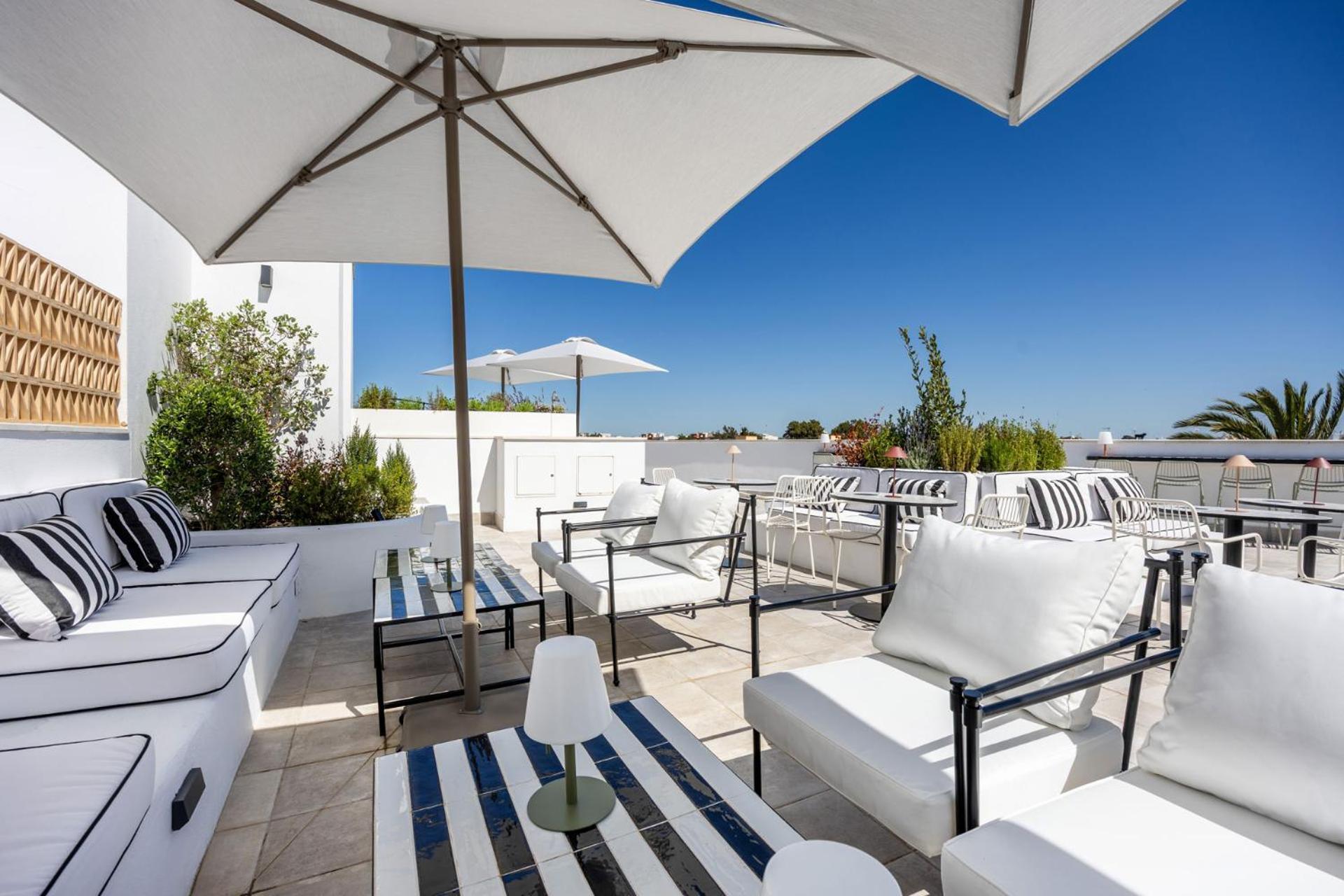 צ'יקלנה דה לה פרונטרה Casa De La Vega Suites מראה חיצוני תמונה